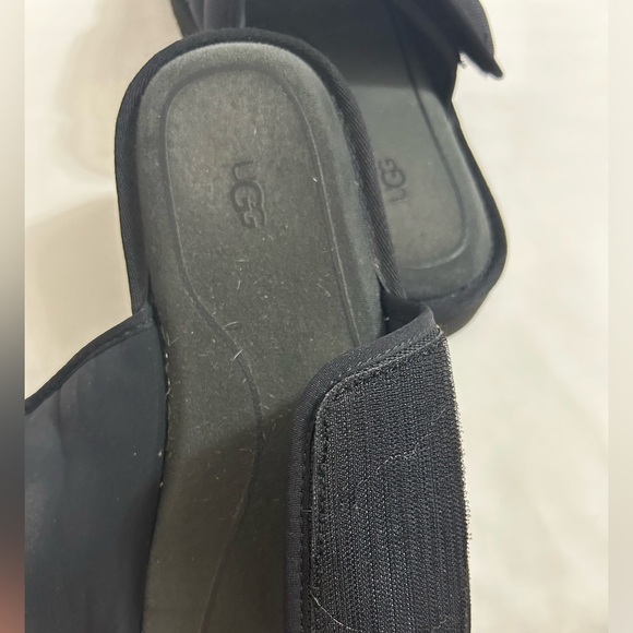 Ugg black Velcro slippers - Picture 3 of 7